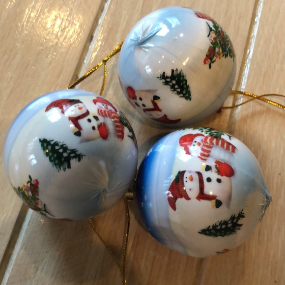 15. 2” plastic Christmas ball ornaments - Picture 11 of 13